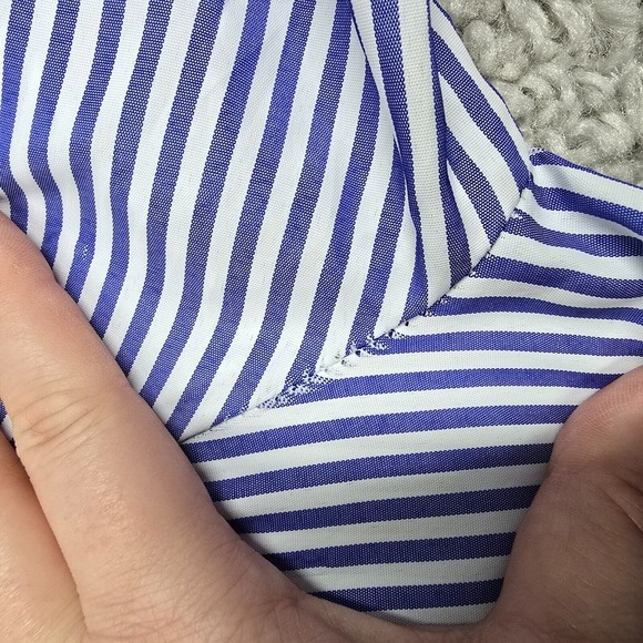 Tuckernuck Top Womens XS‎ Blue Stripe V-Neck Smocked Wrists Lightweight Nautical - Picture 10 of 15